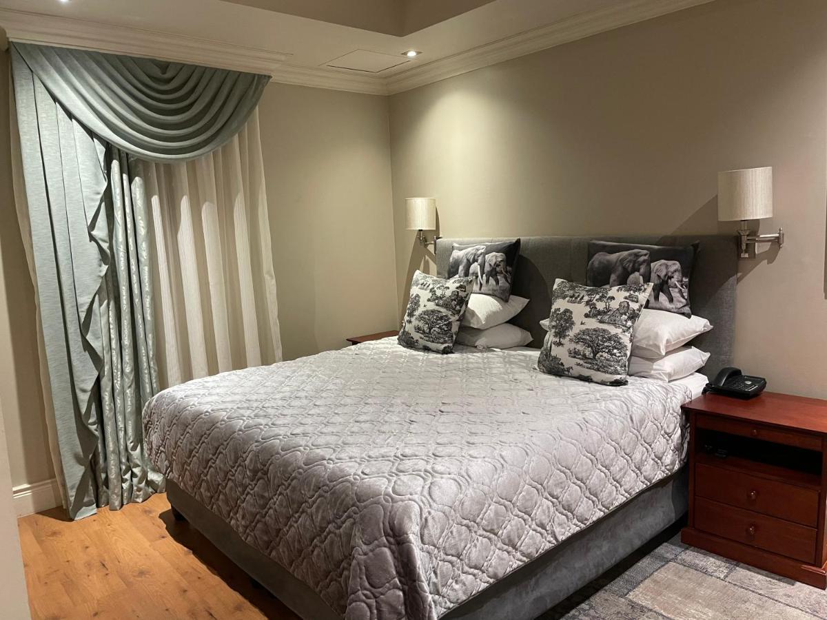 Cape Royale Apartment 810 ケープタウン エクステリア 写真