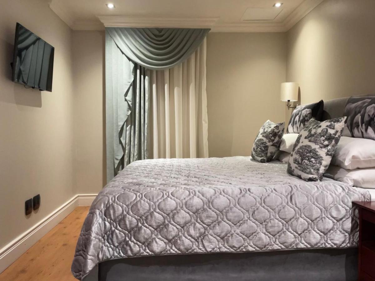 Cape Royale Apartment 810 ケープタウン エクステリア 写真