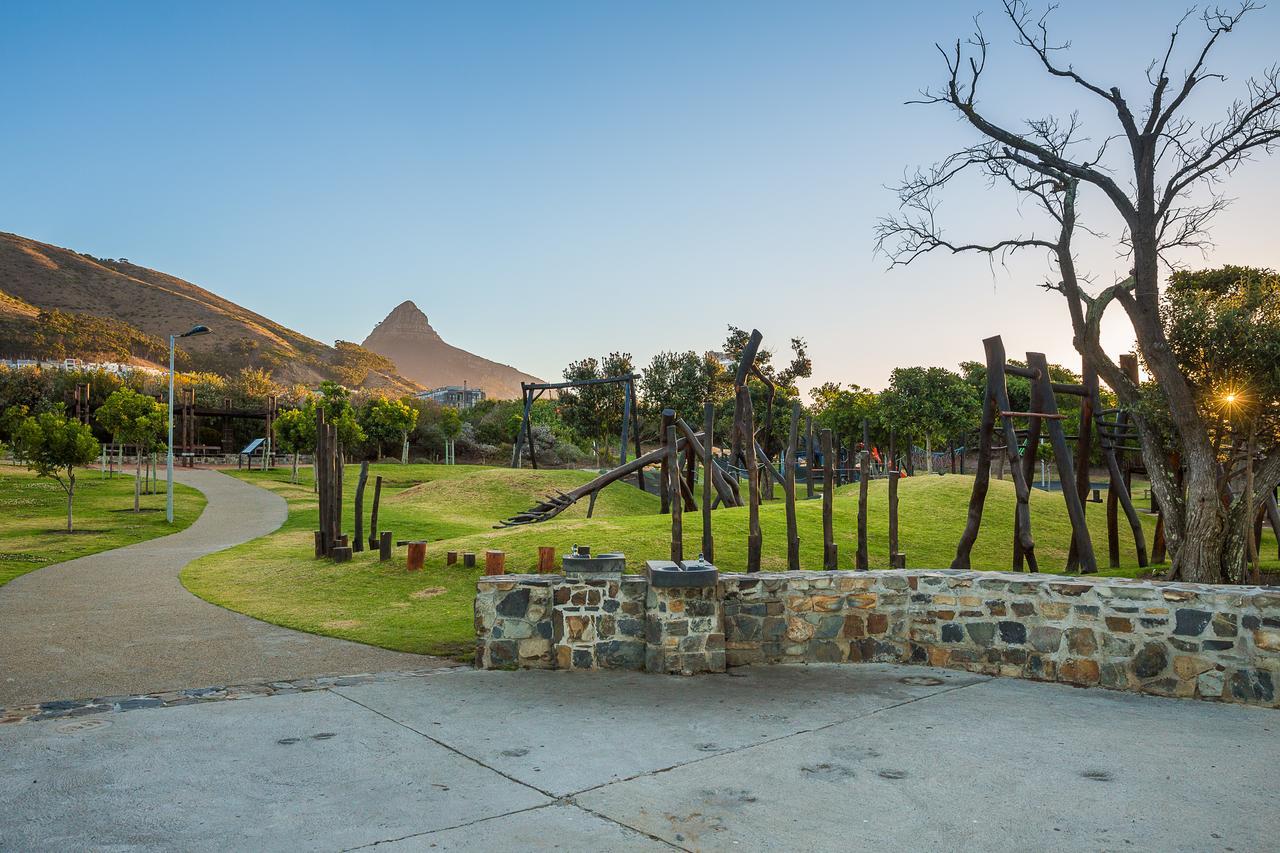 Cape Royale Apartment 810 ケープタウン エクステリア 写真